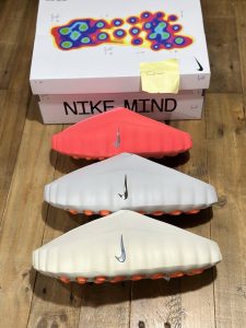 reps nike mind 001